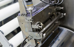 玻璃清洗機(jī)的用途和工作原理